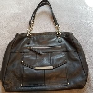 B Makowsky Black Leather Shoulder Purse
